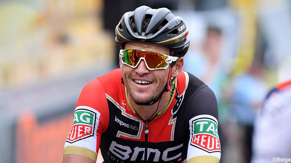 sporza_koers's tweet photo. .@GregVanAvermaet stopt z'n seizoen: "Trots dat ik kan afsluiten als beste van de wereld" https://t.co/ZghbICjLRN https://t.co/CrS1vMufQ6