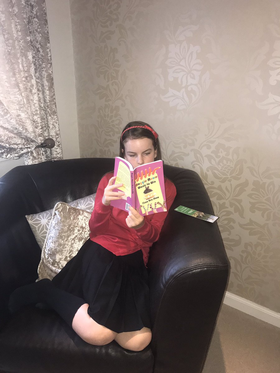 AileenJJack's tweet image. @MrsParkerCPS Mia enjoying a little reading time before school this morning. Maggie Moore Wants To Win by Firna Rex Shaw