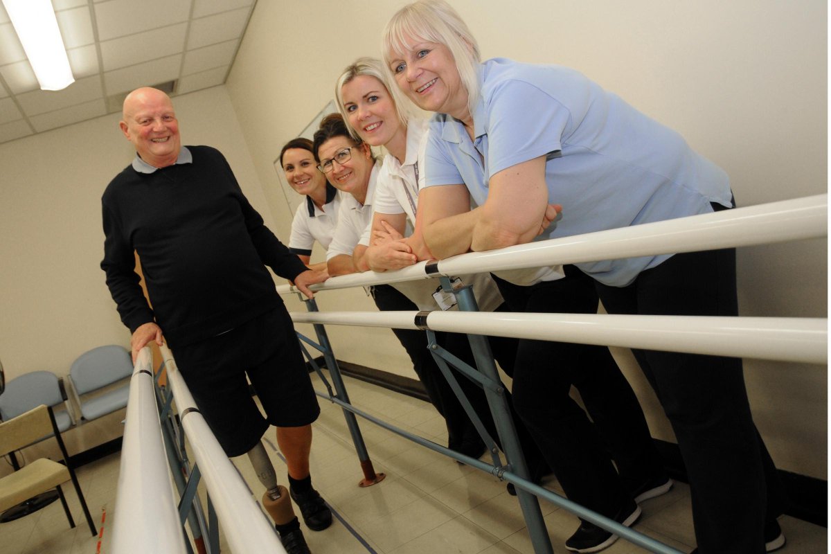 Granddad had leg amputated hours after getting cramp dlvr.it/PrCPYf