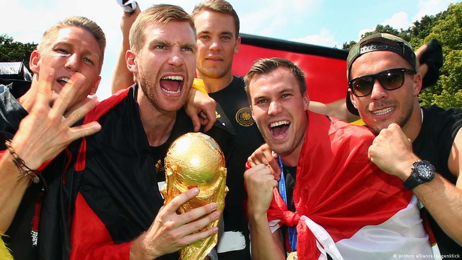 Happy 33rd birthday to Per Mertesacker.      104 caps  4 goals 1 World Cup 