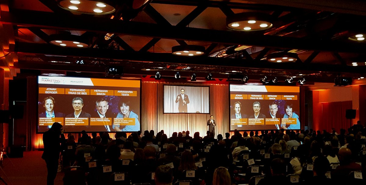 Inizia la prima edizione del Business MARKETING Summit! #bmsummit Introduce <a href="/ManciniMarcello/">Marcello Mancini</a> , ceo di @performancestra