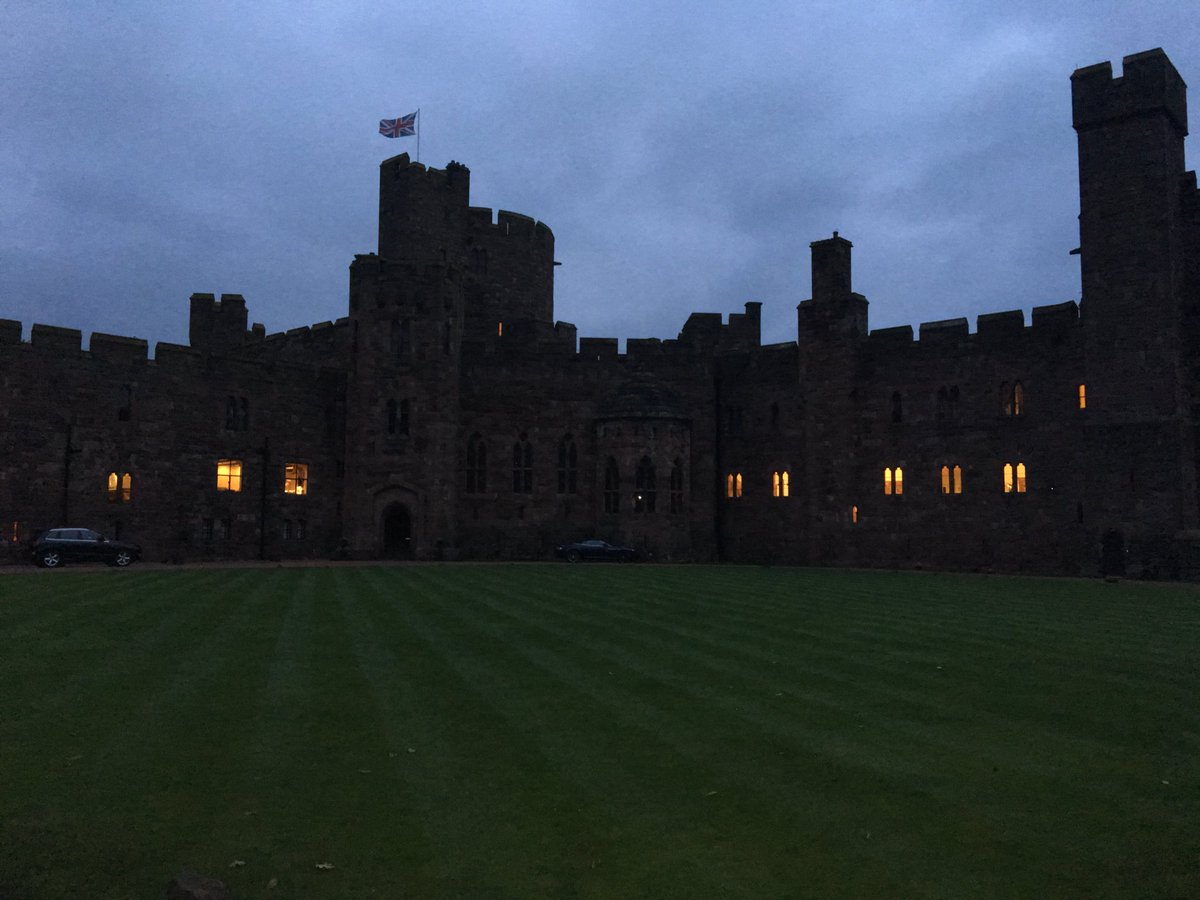 AshleyJGamble's tweet photo. Early morning wedding in this beautiful location 😍#Cheshire https://t.co/NPFDjc7vua