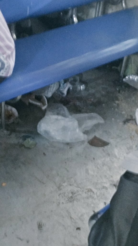 mitenpanjuani's tweet photo. People celebrating  festival in train.Good.But do not create nuisance  for others.  Not able to sit even with empty seats. #mumbailocal https://t.co/aBvtsmEEgo