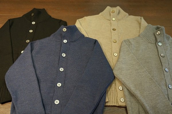 jrq_jp's tweet photo. 【Blog】ジャケットリクワイヤード表参道店に、〈ZANONE／ザノーネ〉 の人気アイテム、”KYOTO”がカラーバリエーション豊富に入荷いたしました。
 https://t.co/wkJSYYGqsZ
 #ジャケットリクワイヤード #ザノーネ #ZANONE #ジャケリク https://t.co/66JtmdX6sN