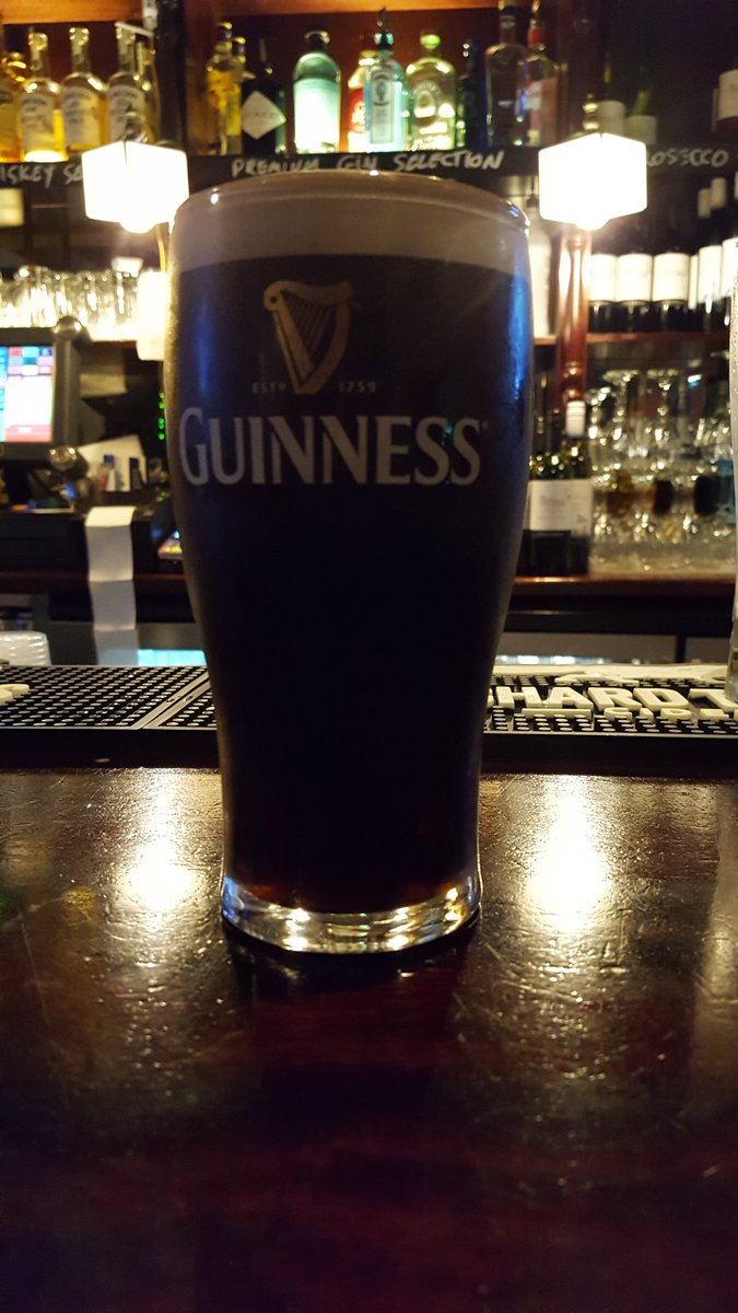 JorgenHarberg's tweet photo. Som sagt ett måste i Dublin #Guiness https://t.co/BYfbQLI5y1