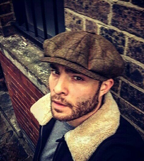 CooTeeTiiTaaa's tweet photo. happy friday ๐
@EdWestwick from london with love ๐ฌ๐ง
#edweswick https://t.co/nDtvs7u8qt