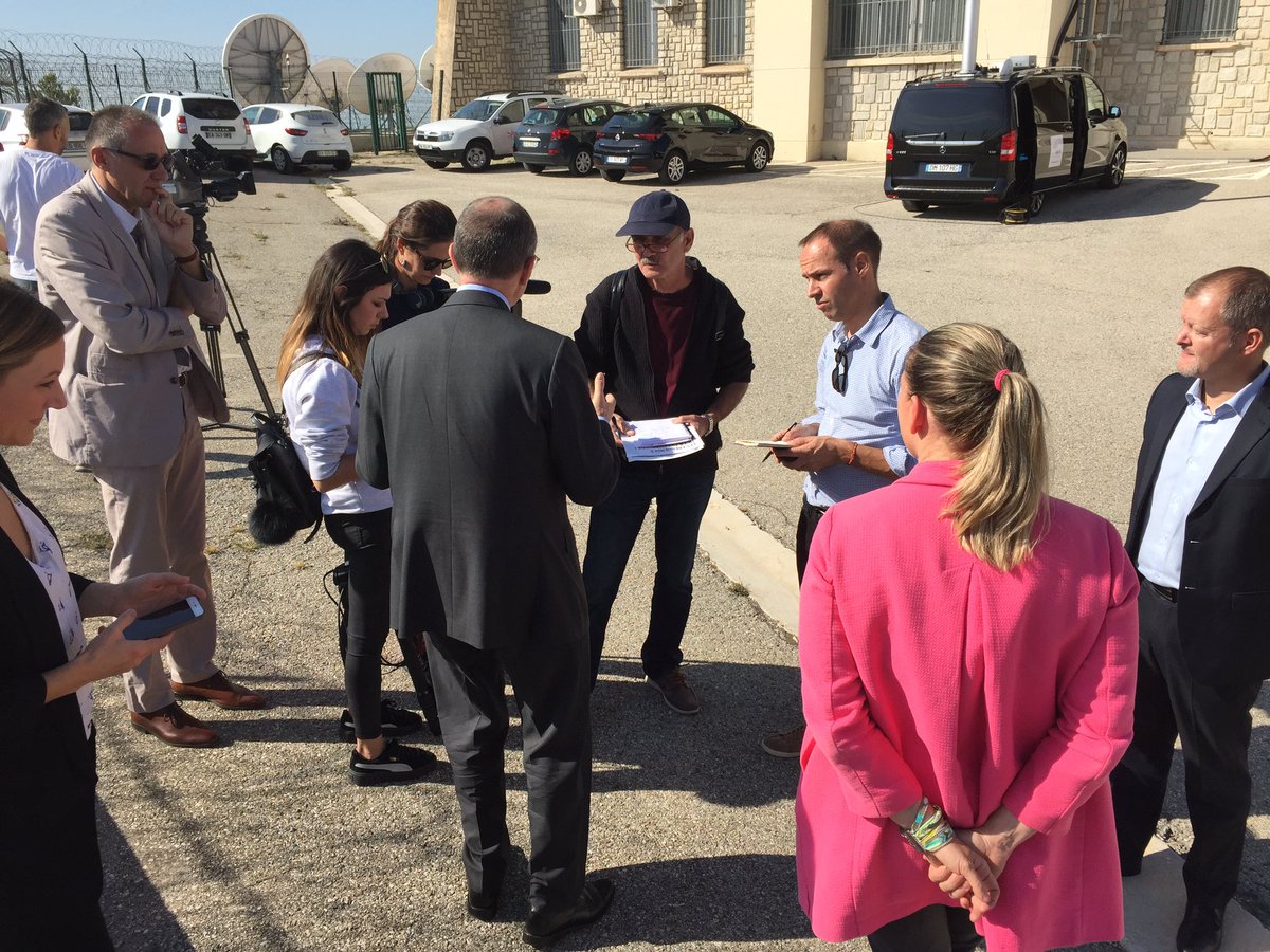 Visite presse de l' <a href="/anfr/">Agence nationale des fréquences</a> et de <a href="/TDFgroupe/">TDF</a> du site Marseille Grande Étoile : J-4 avant les changements de fréquences #TNT le 3 oct. en PACA