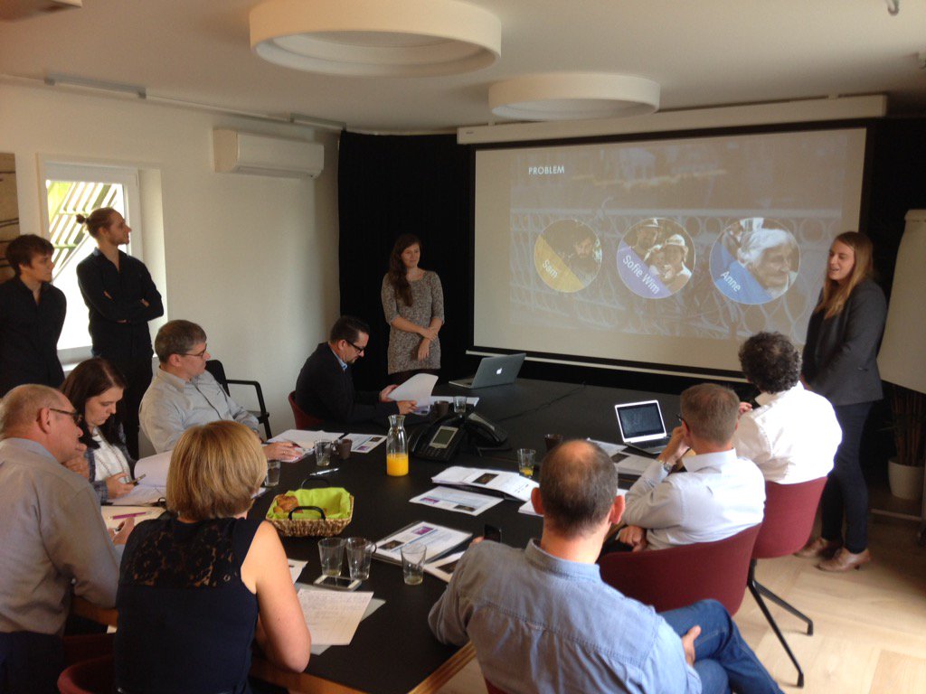 sdepoortere's tweet photo. Creative women of Kdoo #pitching #thisisit_amon @Amon_be https://t.co/Oz5DvhDOas
