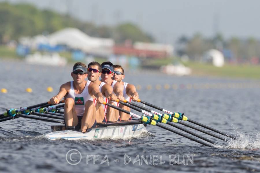 Francois_Teroin's tweet photo. Nous voilà en finale du championnat du monde d'#aviron ! #LM4x 🇫🇷 Suivez la course en direct (18h45 h fr.) sur https://t.co/rpCQZ01RtS https://t.co/v8ed4zBG6v