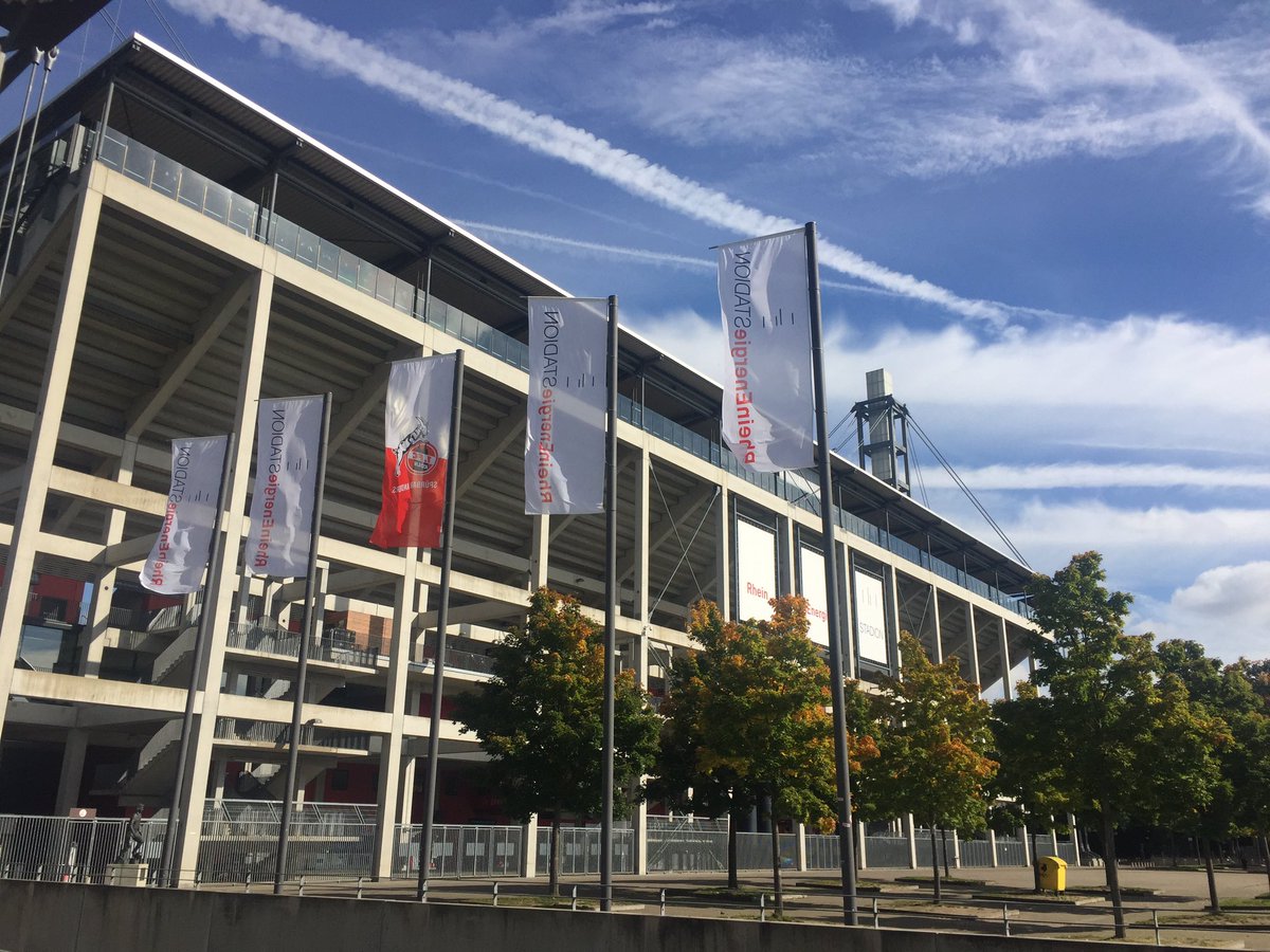 Sky_ChrisL's tweet photo. Sky Sport News HD live vor Ort am Stadion in #Köln #Müngersdorf. Alles zu Eurofrust, #Pizzaro und Leipzig gleich auf #ssnhd #Effzeh #koersb https://t.co/lmpYHfGKz7
