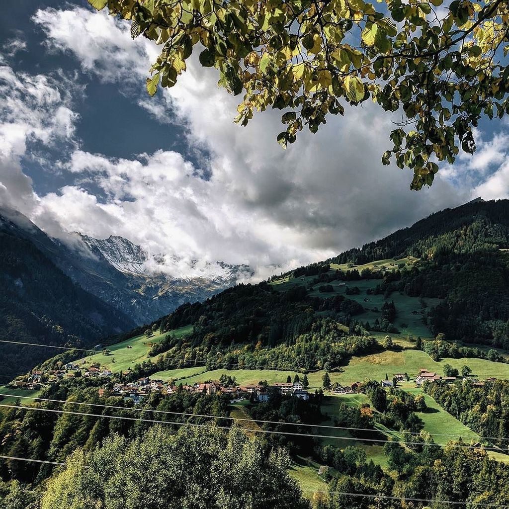 michael_backes's tweet photo. Valens in Switzerland with mountain scenery.

#valens #inlovewithswitzerland #lifestyle #wanderlust #travelling #travel #landscape #visitsw… https://t.co/JecLbR04aF