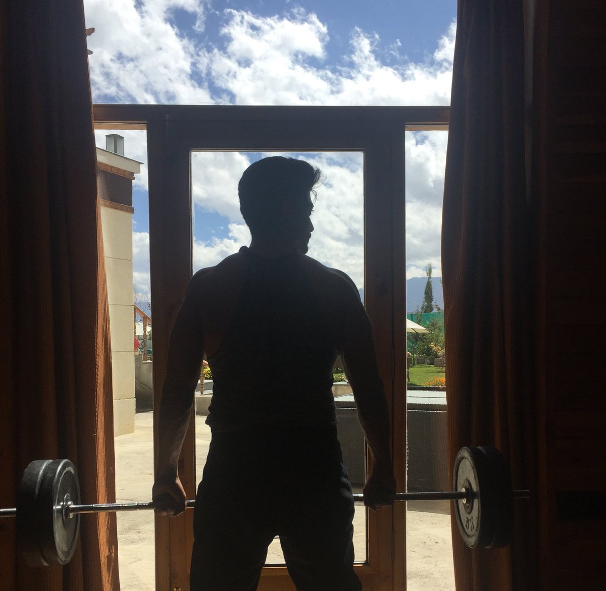 Have A Great Friday Peeps!!!!
All the v bst <a href="/gurruchoudhary/">GURMEET CHOUDHARY</a> for today n everyday!!
#PaltanIsGonnaRock 😇😊🤗