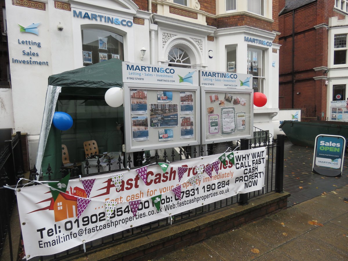 MartinCoWolves's tweet image. We are supporting @macmillancancer with @macmillancoffee 
#CoffeeMorning, come and join us at 11 Waterloo Road!