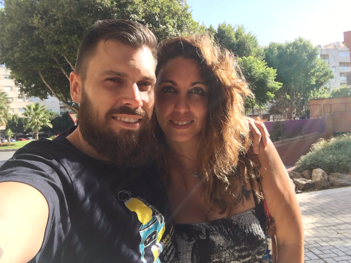 #FelizViernes amigos , porque la vida puede ser maravillosa! <a href="/Remealsurdelsur/">Reme Reina</a> <a href="/eldiaDlacerveza/">El Día de la Cerveza</a> <a href="/Cristi_perez/">𝑪𝒓𝒊𝒔 𝑷𝒆́𝒓𝒆𝒛 🚣‍♀️💙🤍</a> <a href="/queridilla/">Hosanna Peña</a> <a href="/ZoltanCsabaNagy/">𝐙𝐨𝐥𝐭𝐚𝐧 𝐍𝐚𝐠𝐲</a> 🍻😘