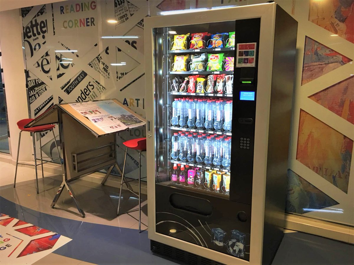 FAST 900 installed in a reading corner in Dubai 📚 
Thank you VENTEX VENDING 
#vending #vendingmachines #snack #breakarea
