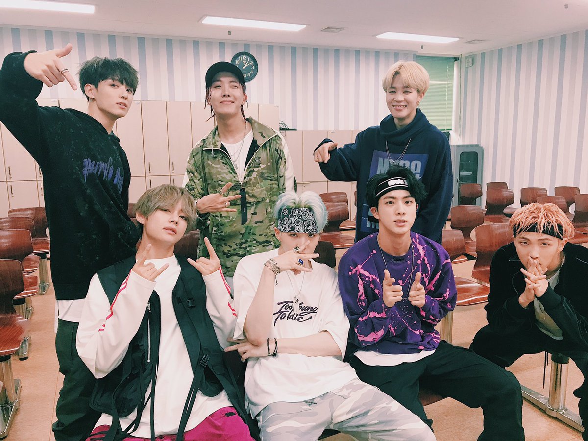 bts_bighit tweet picture