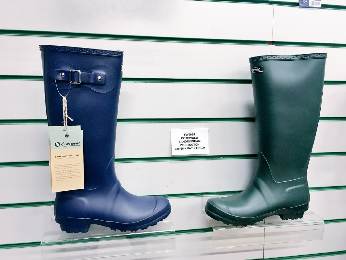 Cotswold Shandringham wellies available <a href="/horserequisites/">Horse Requisites Ltd</a> £31.99 😍
