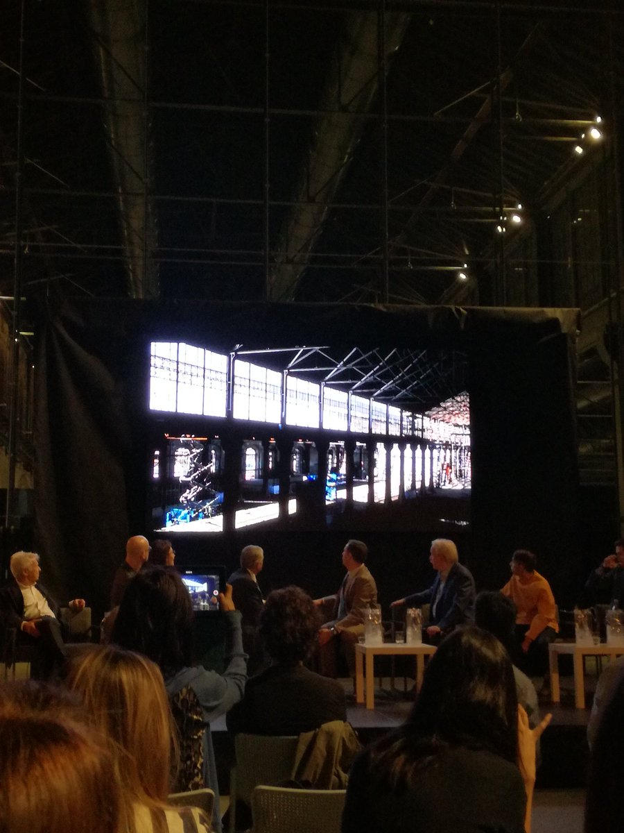 atpdiary's tweet photo. #ogr #ogrtorino #officinegrandiriparazioni #maxiparty dal 30 settembre
#torino #artisti e protagonisti di raccontano https://t.co/Kpzh94zdFf