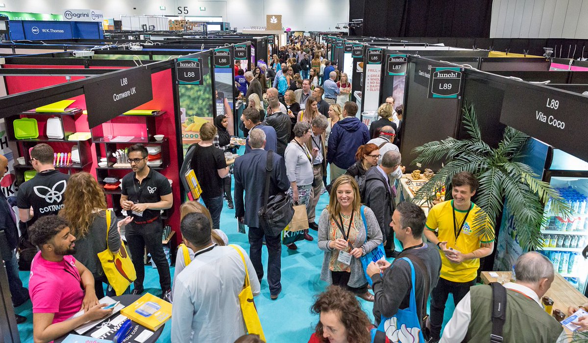 lunchexhibition's tweet photo. "Biggest, busiest & best lunch! yet" - @lunchexhibition sees record turnout for 2017: https://t.co/VFe5Xx6uBY https://t.co/DpqKItHJUf