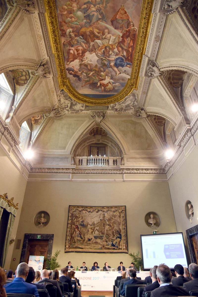 ABI_Eventi's tweet photo. #forumbancass parliamo di nuove frontiere dell’#Insurtech https://t.co/JDGnxnEKsd