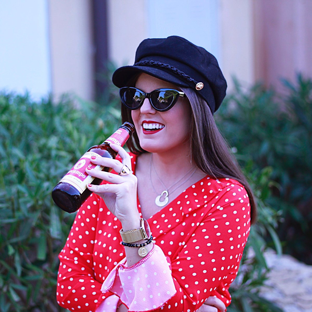 lidiandomoda's tweet photo. ¡Por fin viernes! Y eso significa, descansar y disfrutar👏🏼 Yo opto por un plan de cervecita🍺 @Cruzcampo ¿Y tú? #cruzcampoedicioneslimitadas https://t.co/Fe8orWttFN