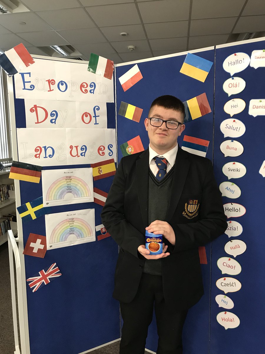 BBMS_LIBRARY's tweet image. Well done to Blake who got the most correct answers in our European Day of Languages competition!! @boysmodelschool