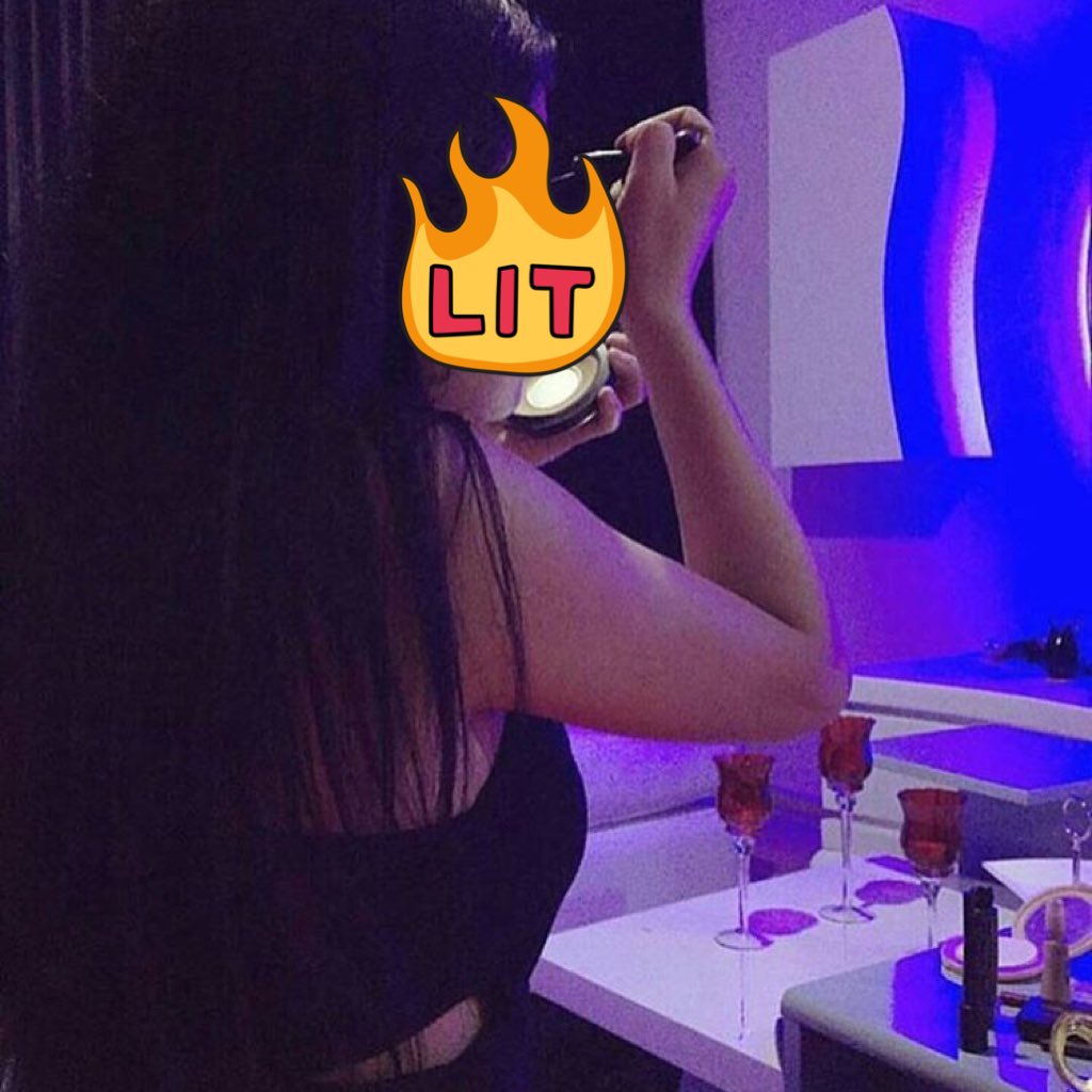 Defne (@bisexdefne) on Twitter photo 