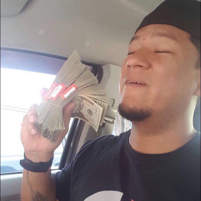 Comparte este narco de la suerte para que te llegue una quincena sin impuestos ni deudas.