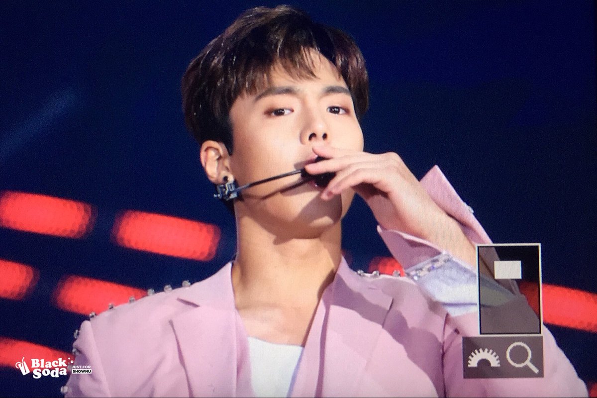 170929 창원 K-POP
#몬스타엑스 #셔누 #SHOWNU
<a href="/OfficialMonstaX/">몬스타엑스_MONSTA X</a>