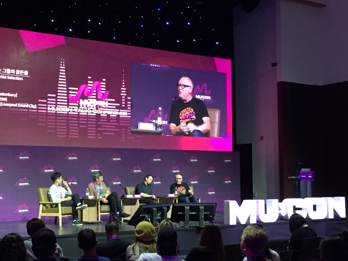 SoundCityForum's tweet photo. Our CEO @SoundCityPich talking about how to create a successful festival at #Mucon2017 as part of @SoundCity Korea https://t.co/nzflkTHmxH