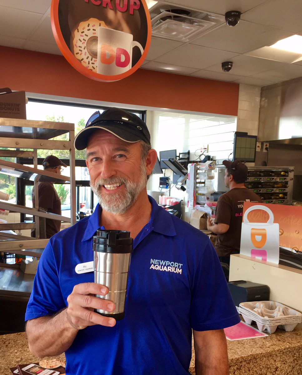 RicUrbanMSAQ's tweet photo. It's #NationalCoffeeDay use your favorite thermal mug & ask them to refill it #SaveTheMermaidsChallenge Be #plasticfree #LosetheLid https://t.co/Xonbw3atXz