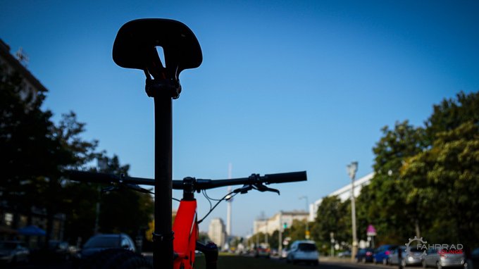 fahrrad-loungevadim schulzkarl-marx-allee 76de 10243 berlin