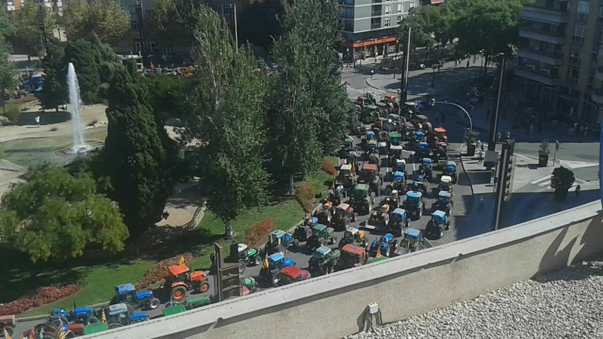 quimarrufat's tweet photo. Aquestes són les nostres forces. Tot un poble en moviment. https://t.co/ehZrIoDk7B