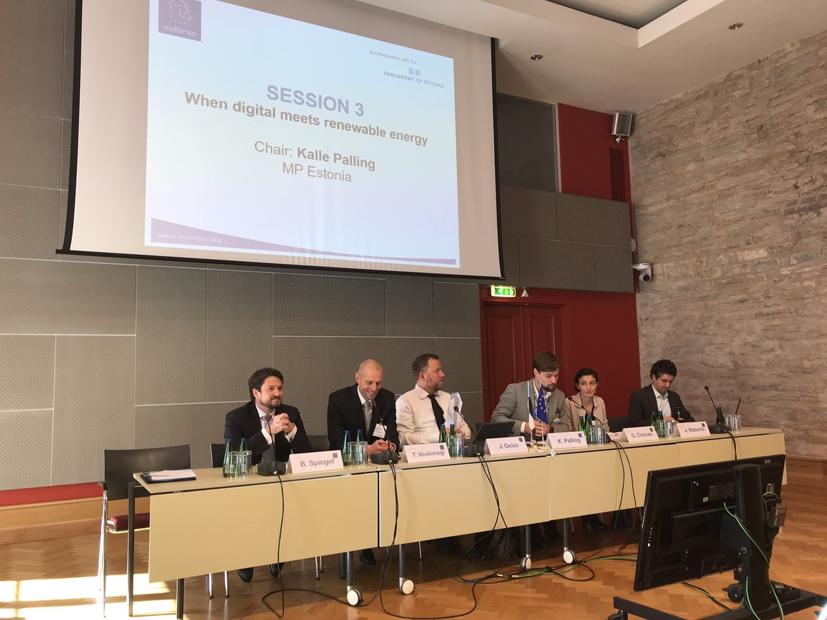 ARGENetz's tweet photo. @NEW4_0 is a digital lighthouse project combining strengths of RES and industry in #Energiewende, says Spiegel @Riigikogu @EUFORES_EU #IPM17 https://t.co/HpqEZEW3jH