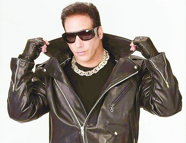   Andrew Dice Clay was born in 1957. Happy Birthday Diceman! 