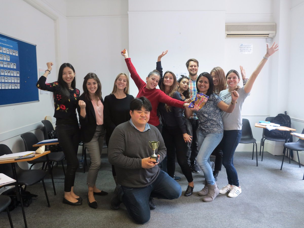 Delfinschool's tweet photo. This week's #classoftheweek is Jamie’s Upper-Intermediate 1 AM! This is because they are funny, respectful and chatty in English. #delfiners https://t.co/5byUUz3jQB