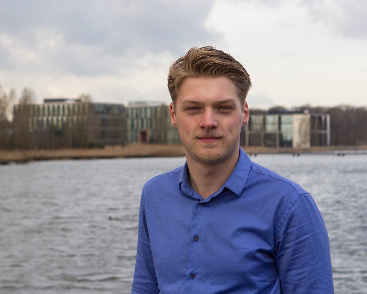 Drive_Amber's tweet photo. Why is our COO Joep working in the #AmberTeam? Read about him here: https://t.co/oU3vzwv3UO Happy Friday! 😜 https://t.co/K7nXOyKOaC