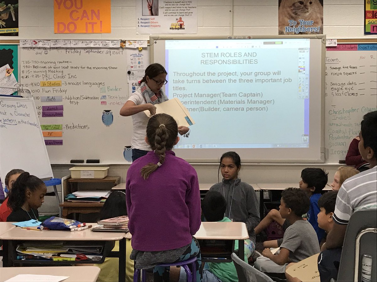 MrsFaul_LIB's tweet photo. Watching #scrumming in @sclover4th classroom! Love how they know their to do's & who is in charge of what. They are owning their learning! https://t.co/9gk5IF0Dyc