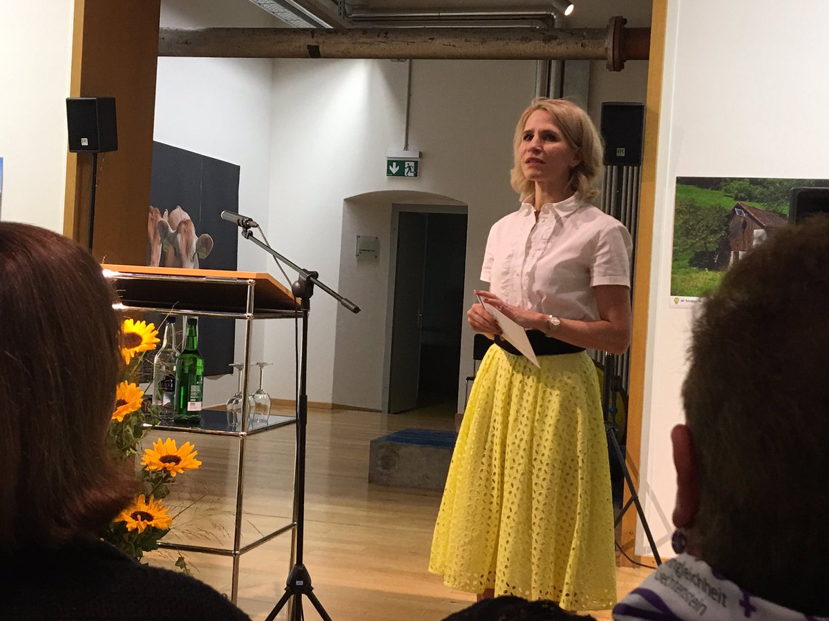 GabrielaBCortes's tweet photo. Me encantó el discurso de la ministra Frick en la celebración de la sección #Mujeres del sindicato de Liechtenstein #LANV #género #gender https://t.co/N8zQIjjLm9