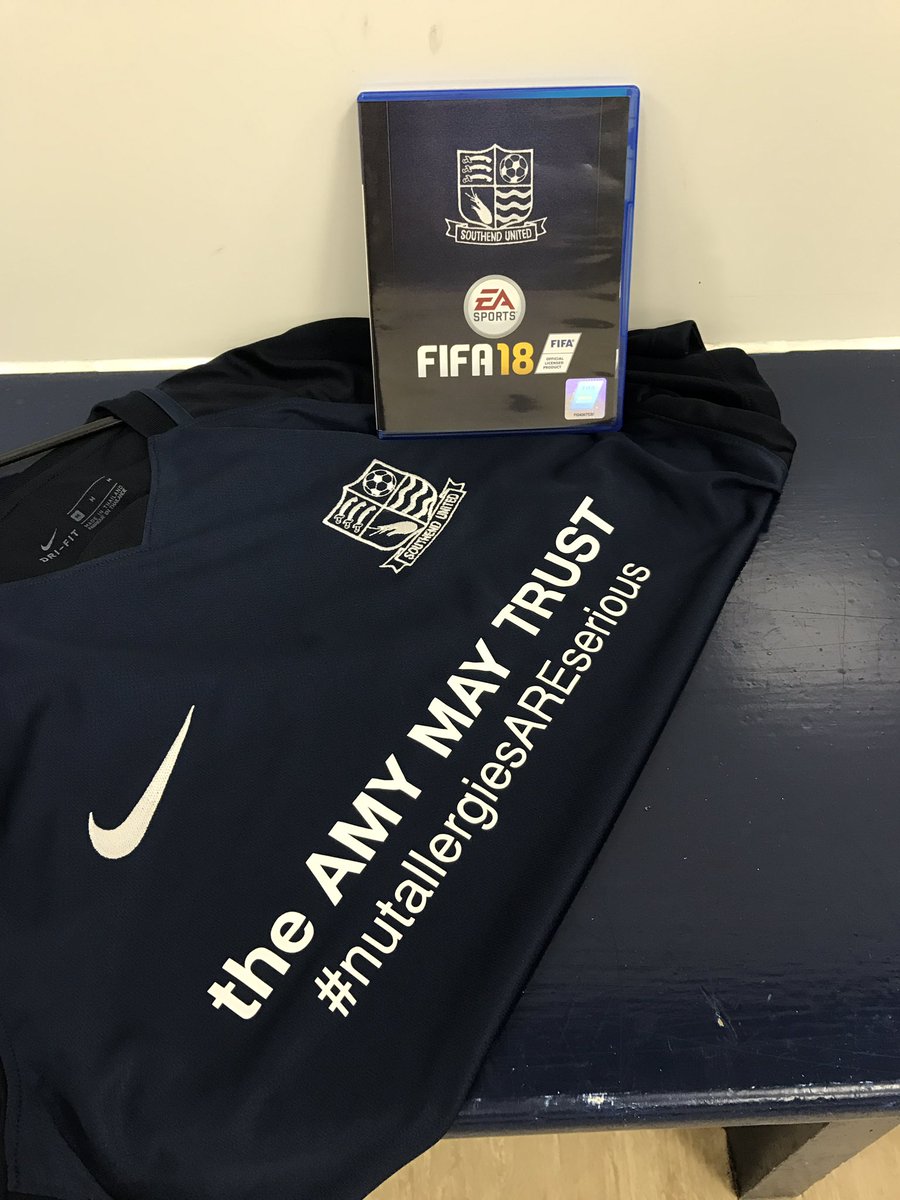 🎮

Want to win a copy of #FIFA18 signed by <a href="/lendog18/">Ryan Leonard</a>, and a signed shirt?

RT this to enter and we'll announce the winner at 1pm tomorrow!
