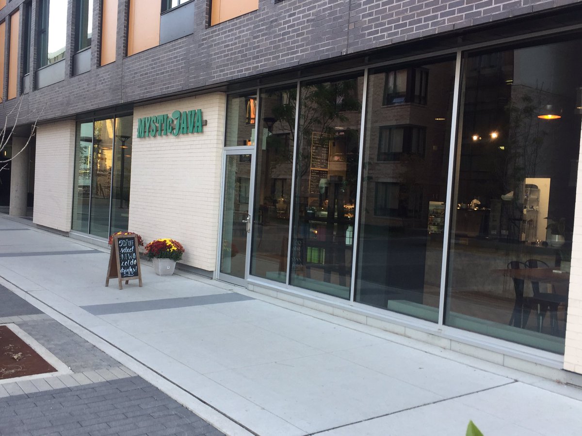 KenSetoSK's tweet photo. New go to place for a nice morning beverage. Congrats to #mysticjava on opening at your new location! #yxe #coffeebreak https://t.co/86T2WljzZ5