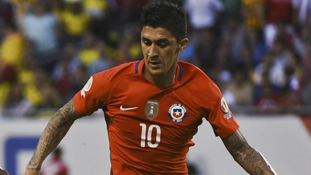 La sorprendente decisión de Pablo Hernández después que se lesionara en España
bit.ly/2xDeNd0