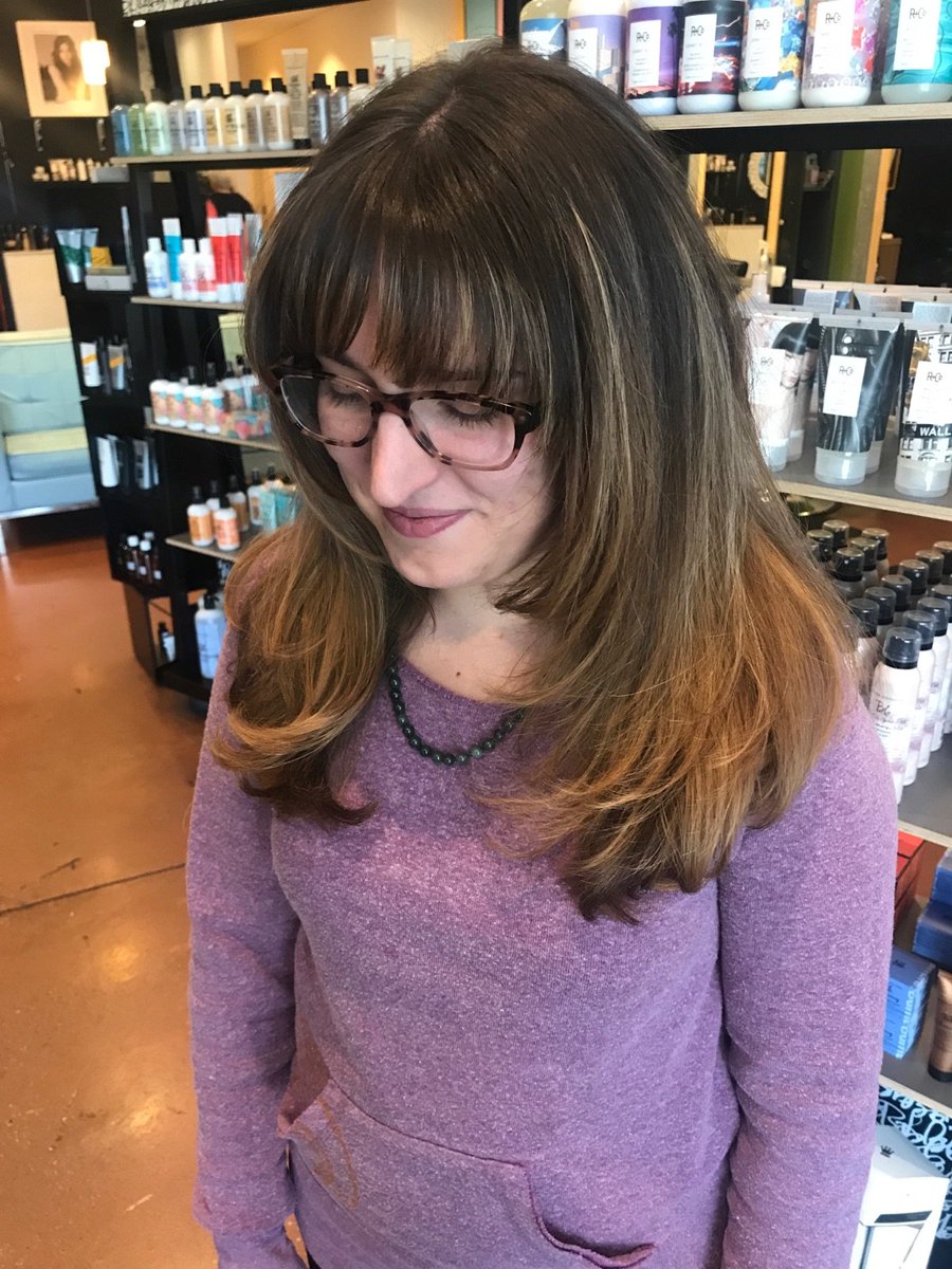 scissorsrox's tweet image. Cut|style by our girl Aly. 😍
#ScissorsRoxPaper