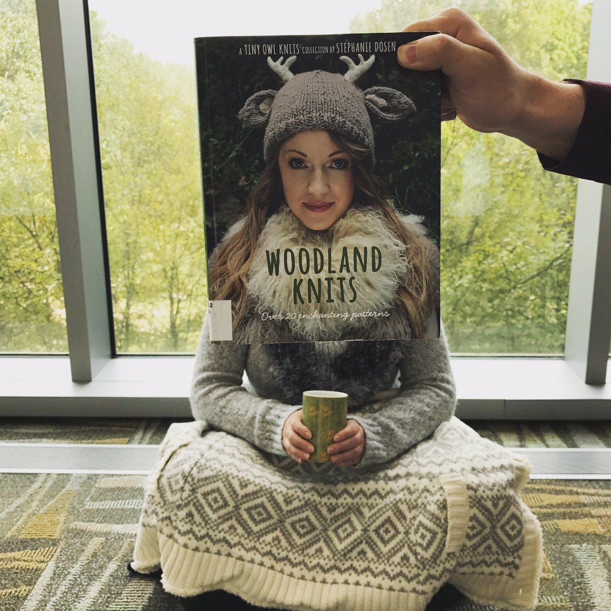 ebrpl's tweet photo. We are ready for the "cold front" coming through this weekend! π #fallwhatfall #bookface #bookfacefriday https://t.co/ePsAgSXYtY