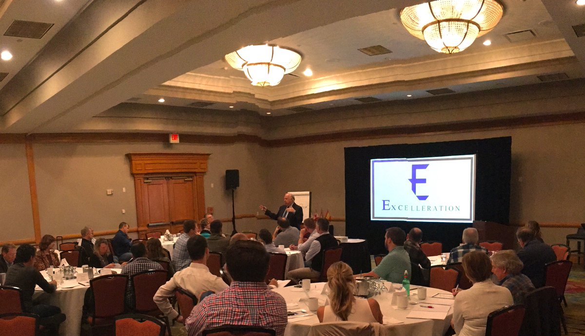 paragonprogram's tweet photo. Learning a lot at our Indiana Excelleration with Ken Runkle!
#learningiskey #topdentalnetwork #theparagonprogram https://t.co/i8Vf5O1G45