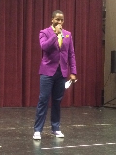 TPSProud's tweet photo. Today, we're celebrating Scott Hub director Joe Peterson, who hosts amazing community-events like this lip sync battle. #CoordinatorsRock https://t.co/ipe0137q0y