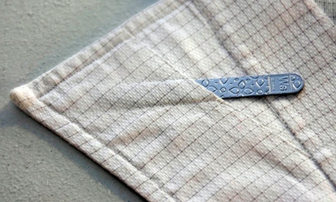 Tip: Stays keep your collar looking awesome. #Mensfashion #mensstyle #StyleSavvy