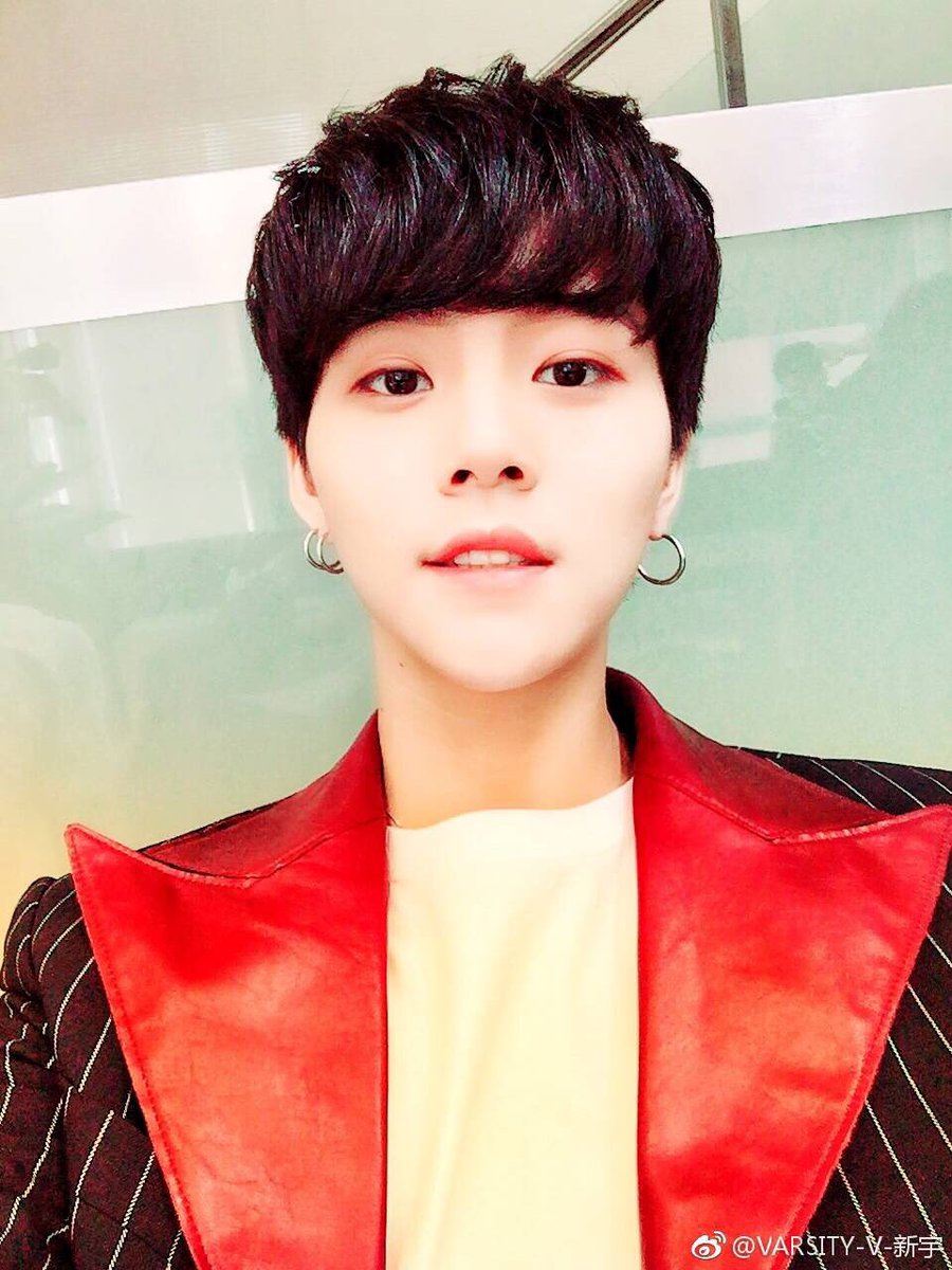 VarsityUpdates_'s tweet photo. [ translation ] 170929
🤖🤖🤖 biubiubiu~ https://t.co/dlLo60SPj7