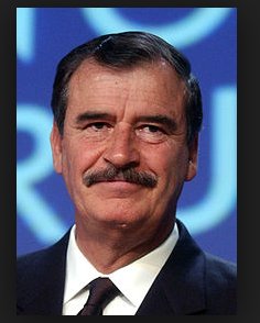 SchnitzelDog_'s tweet photo. #WhyImStillSingleIn4Words @VicenteFoxQue @JustinTrudeau are married!😕 #SmokinHotness https://t.co/qXfQI9fGHb