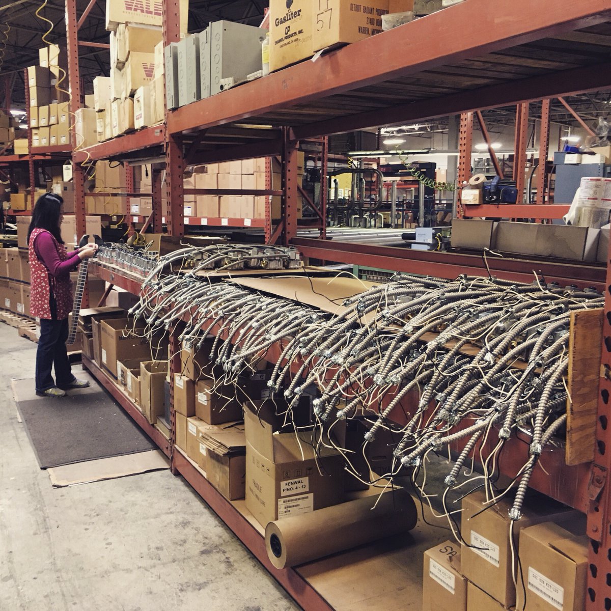 DetroitRadiant's tweet photo. You can order parts online before the season hits! https://t.co/dNYaR7gxkY #madeinusa #madeindetroit #reverberray https://t.co/1nzWvk6IPj
